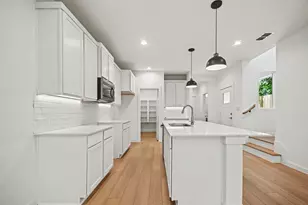 2713 Tierwester St, Houston, TX 77004 - Photo 10