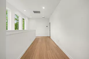 2713 Tierwester St, Houston, TX 77004 - Photo 14