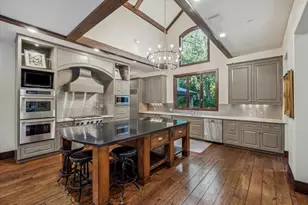 354 Piney Point Rd, Houston, TX 77024 - Photo 16