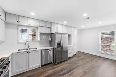 7627 Kellwood Drive, Houston, TX 77040 - Photo 6