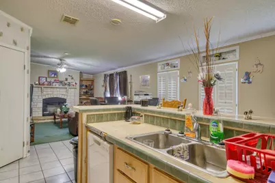 1440 Mustang Loop, Madisonville, TX 77864 - Photo 14
