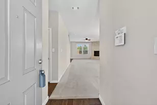 2010 Stonework Ln, Missouri City, TX 77489 - Photo 4