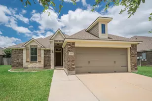 7418 Masters Dr, Navasota, TX 77868 - Photo 1