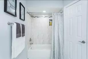 15614 Pebble Bend Dr, Houston, TX 77068 - Photo 22