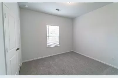 1718 Windrose Bend, Angleton, TX 77515 - Photo 10