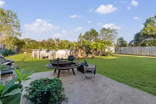 609 Marion Ln, West Columbia, TX 77486 - Photo 18