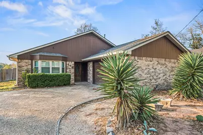 416 Rolling Hills Drive, Conroe, TX 77304 - Photo 2