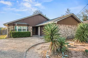 416 Rolling Hills Dr, Conroe, TX 77304 - Photo 4