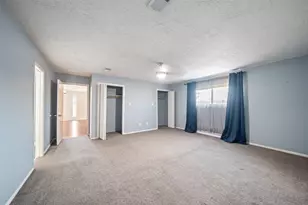 416 Rolling Hills Dr, Conroe, TX 77304 - Photo 10