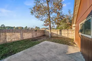 416 Rolling Hills Dr, Conroe, TX 77304 - Photo 14