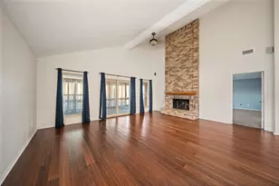 416 Rolling Hills Dr, Conroe, TX 77304 - Photo 6