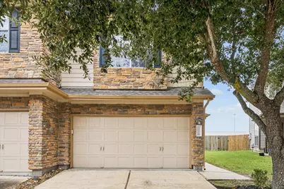 3206 Pearl Bluff Lane, Houston, TX 77047 - Photo 1
