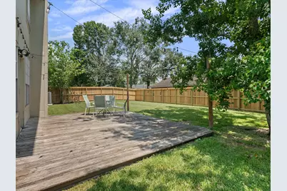 4915 Stone Harbor Drive, Friendswood, TX 77546 - Photo 34