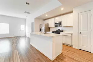 27030 Breakaway Ln, Katy, TX 77493 - Photo 8
