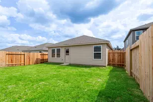 25296 Leather Leaf Ct, Montgomery, TX 77316 - Photo 22