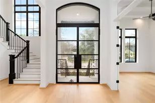 613 Wendel St, Houston, TX 77009 - Photo 2