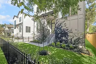 613 Wendel St, Houston, TX 77009 - Photo 26