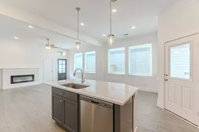 568 Red Cascade Trail, Willis, TX 77318 - Photo 12