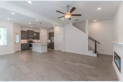 568 Red Cascade Trail, Willis, TX 77318 - Photo 6