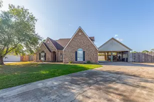 665 Winchester Dr, Bridge City, TX 77611 - Photo 12