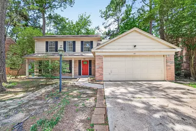 42 Rockridge Drive, The Woodlands, TX 77381 - Photo 2