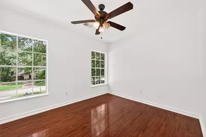 42 Rockridge Drive, The Woodlands, TX 77381 - Photo 24