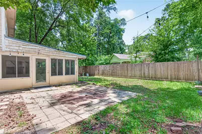 42 Rockridge Drive, The Woodlands, TX 77381 - Photo 32
