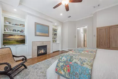 2026 Elmen Street, Houston, TX 77019 - Photo 32