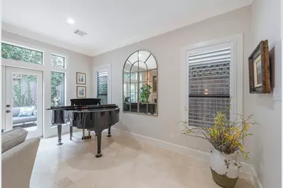 2026 Elmen Street, Houston, TX 77019 - Photo 14