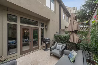 2026 Elmen Street, Houston, TX 77019 - Photo 48