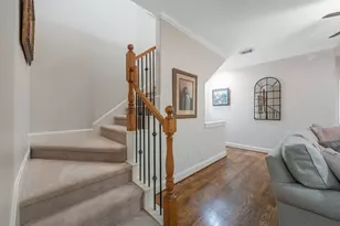 2026 Elmen St, Houston, TX 77019 - Photo 32