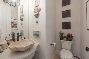 2026 Elmen St, Houston, TX 77019 - Photo 38