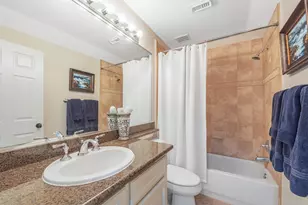 2026 Elmen St, Houston, TX 77019 - Photo 34