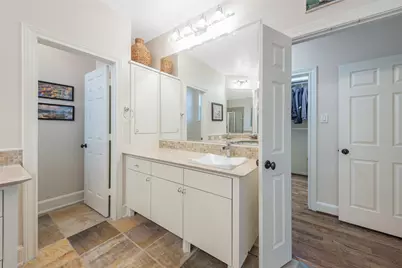 2026 Elmen Street, Houston, TX 77019 - Photo 36