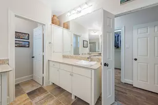 2026 Elmen St, Houston, TX 77019 - Photo 36