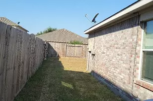 2727 Gorki Park Dr, Katy, TX 77449 - Photo 4