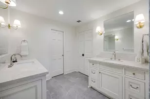 10011 Burgoyne Rd, Houston, TX 77042 - Photo 10