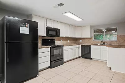 5219 Cairnleigh Drive, Houston, TX 77084 - Photo 4