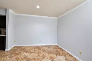 6602 Harbor Town Dr, Houston, TX 77036 - Photo 8