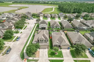 1703 Thornhampton Ct, Houston, TX 77014 - Photo 44