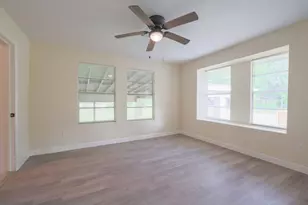 536 Stimpson St, Baytown, TX 77520 - Photo 26