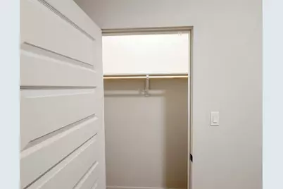 9708 Pelsey A-B Street, Houston, TX 77029 - Photo 10