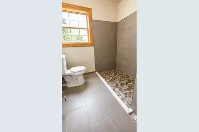 7622 Azalea Street, Houston, TX 77023 - Photo 6