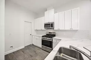 1546 Lombardy St, Houston, TX 77023 - Photo 8