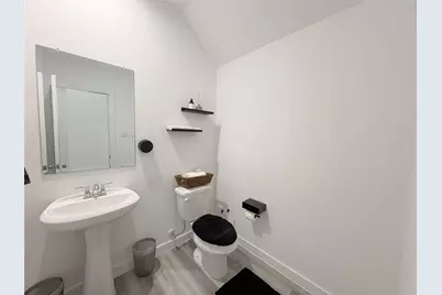 2913 Crown Gate Drive, Houston, TX 77047 - Photo 10