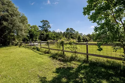 12826 Hill Dr, Conroe, TX 77304 - Photo 22