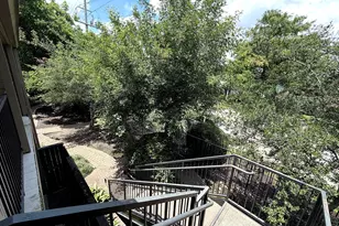 1100 Augusta Dr, Houston, TX 77057 - Photo 20