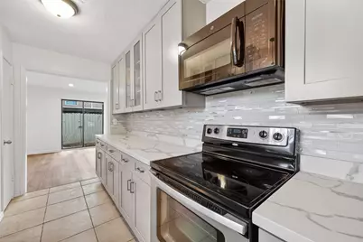 500 N Post Oak Lane, Houston, TX 77024 - Photo 18
