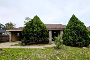 19122 Sears Dr, Houston, TX 77338 - Photo 2