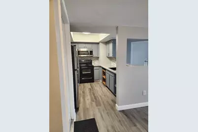 2818 S Bartell Drive #35, Houston, TX 77054 - Photo 2